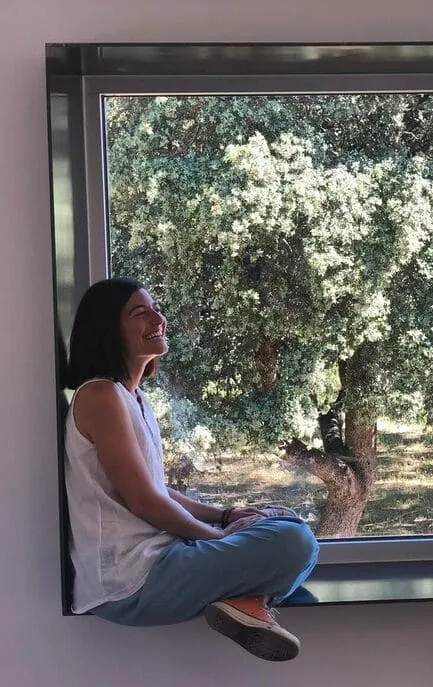 arquitecto-de-reformas-madrid-marta-obelart-sonriendo